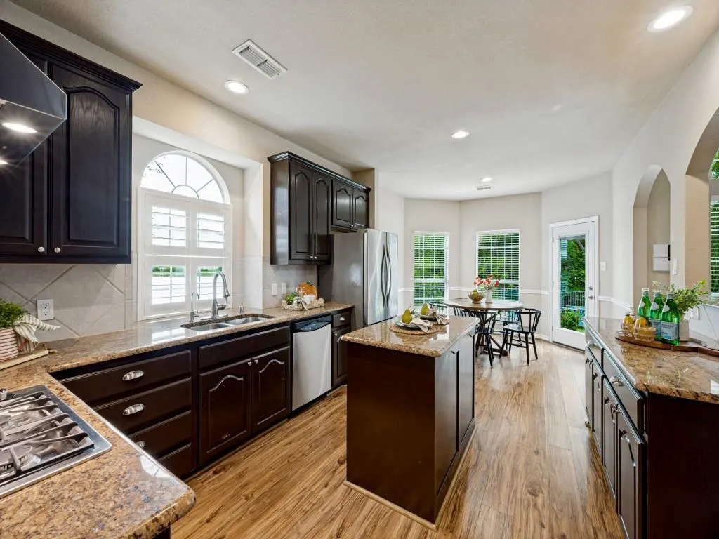 2603 Stallions Lane