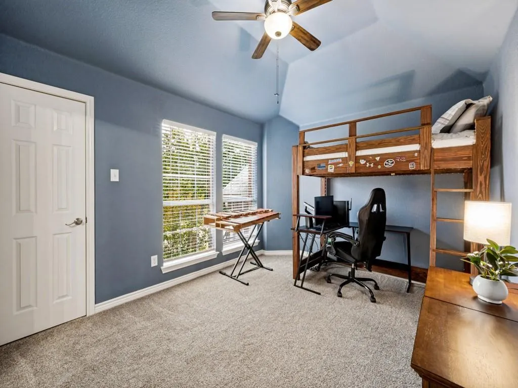 2603 Stallions Lane