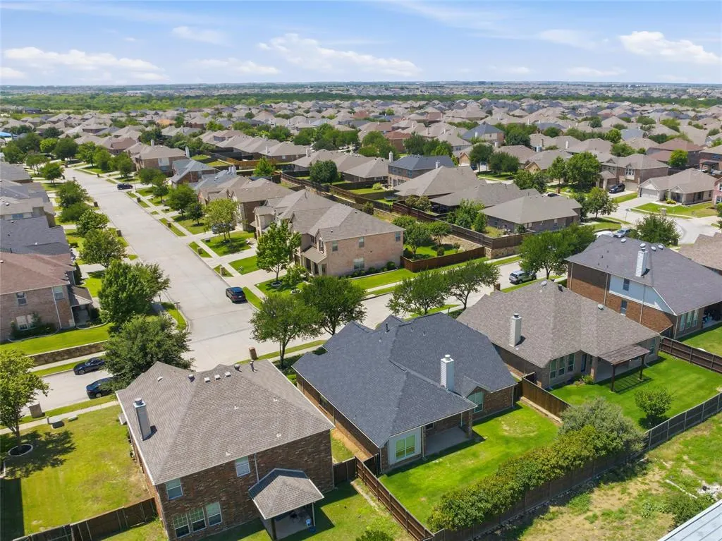 3229 Horizons Drive