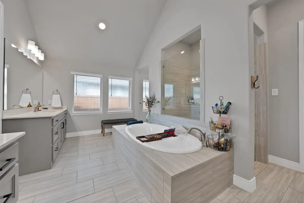 3817 Redbud Drive