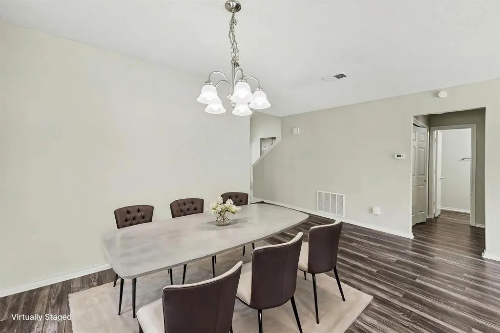 708 Willow Oak Drive