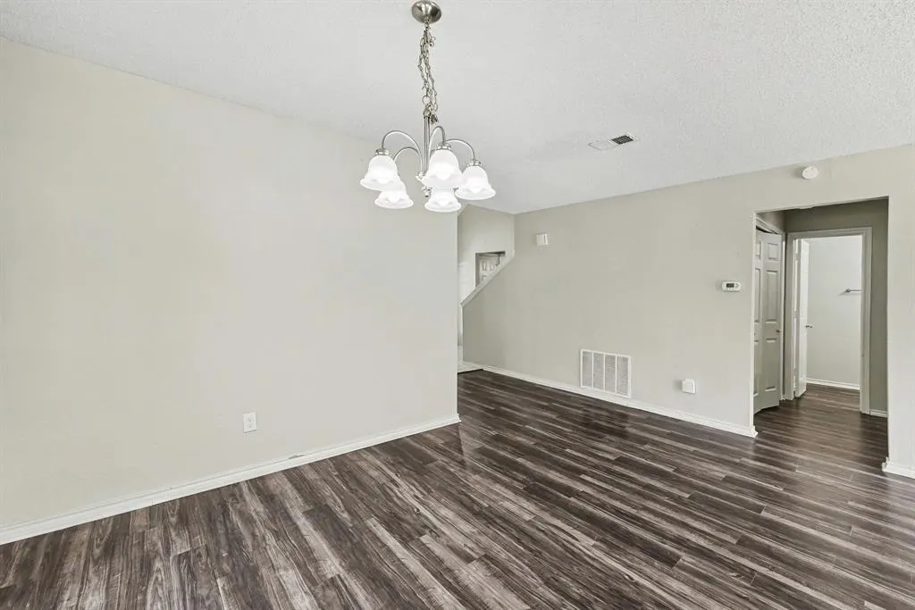708 Willow Oak Drive