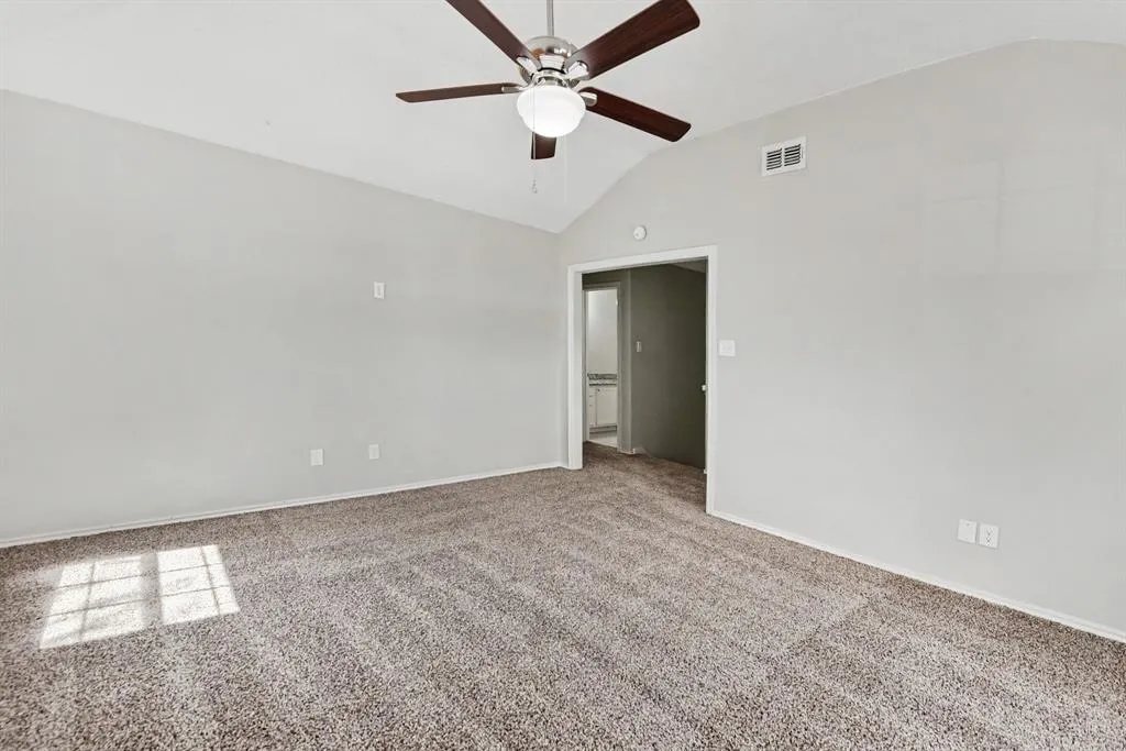 708 Willow Oak Drive