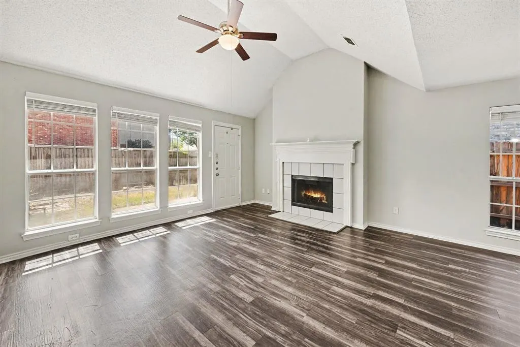708 Willow Oak Drive