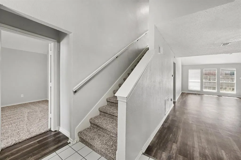 708 Willow Oak Drive