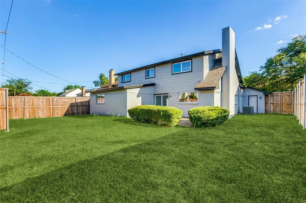 1424 Stagecoach Drive