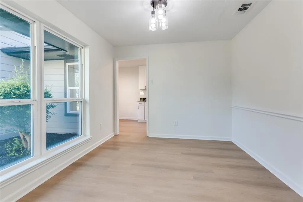 1424 Stagecoach Drive