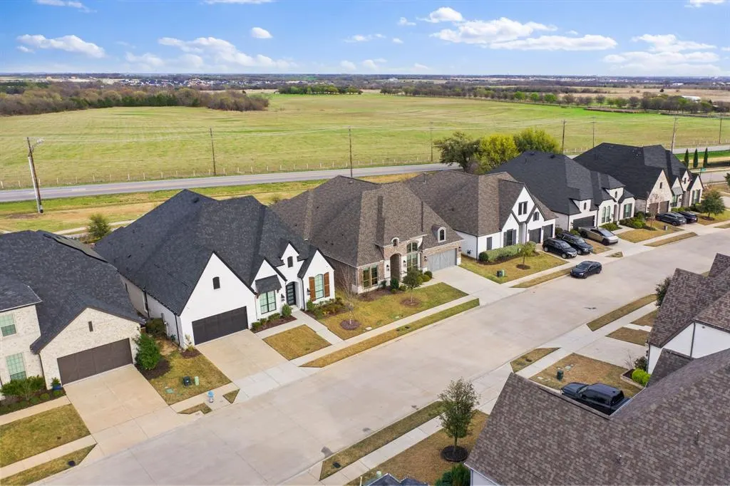 3516 Clairborne Drive