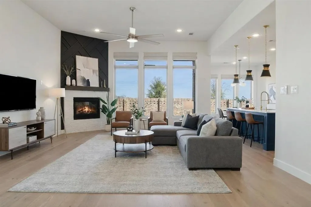 3516 Clairborne Drive