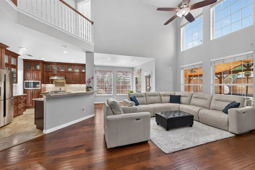 4412 Greenfield Drive