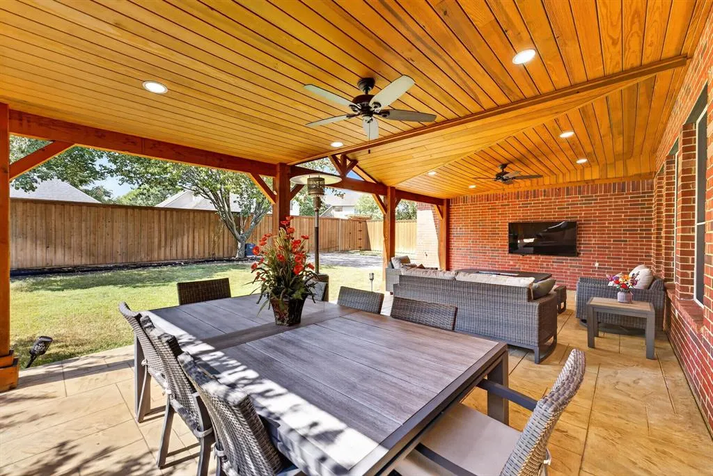 4412 Greenfield Drive