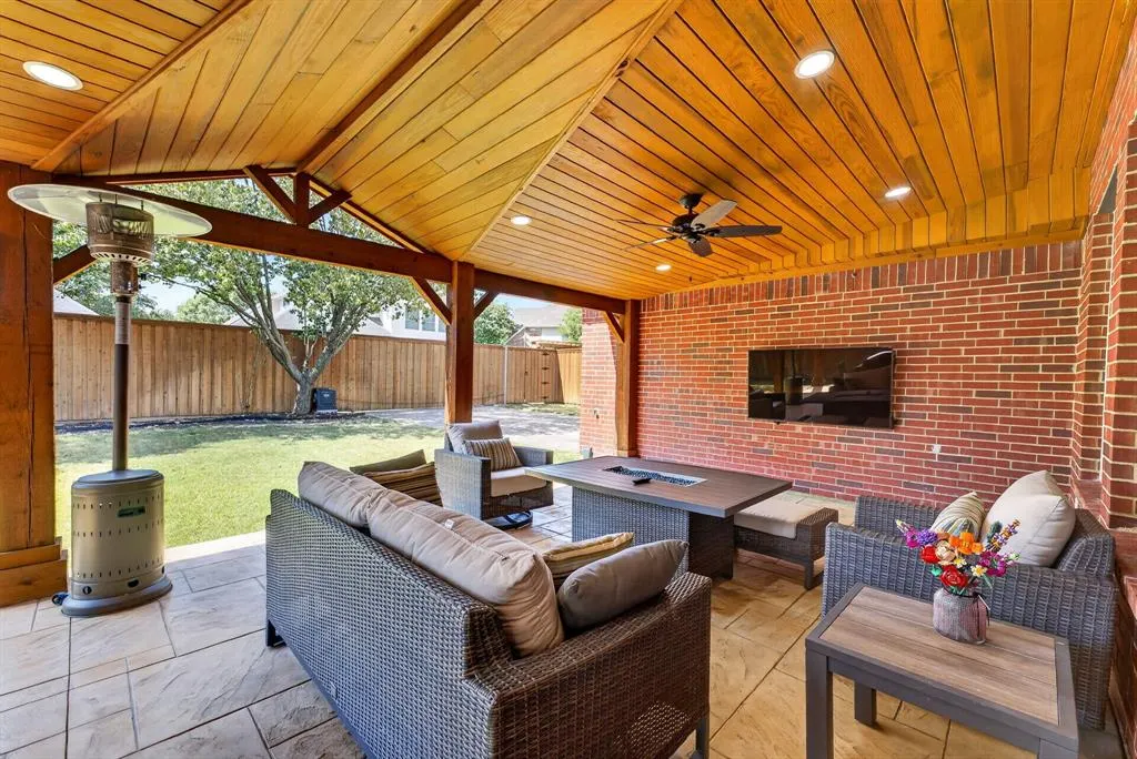 4412 Greenfield Drive