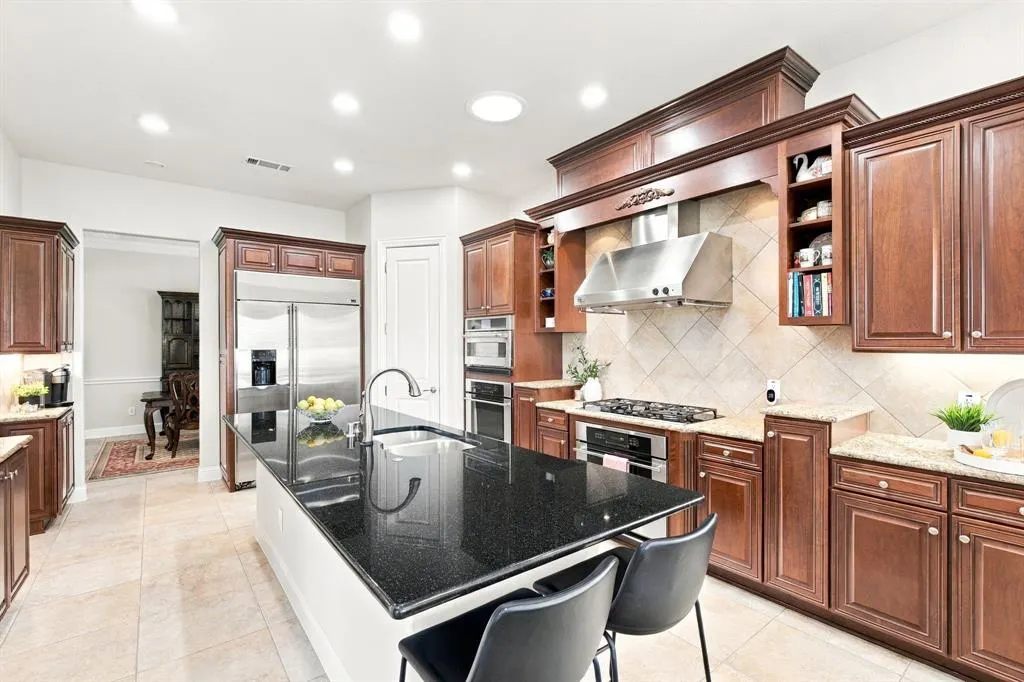 7159 Maumee Valley Court