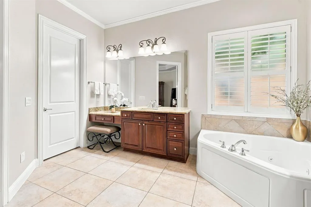 7159 Maumee Valley Court