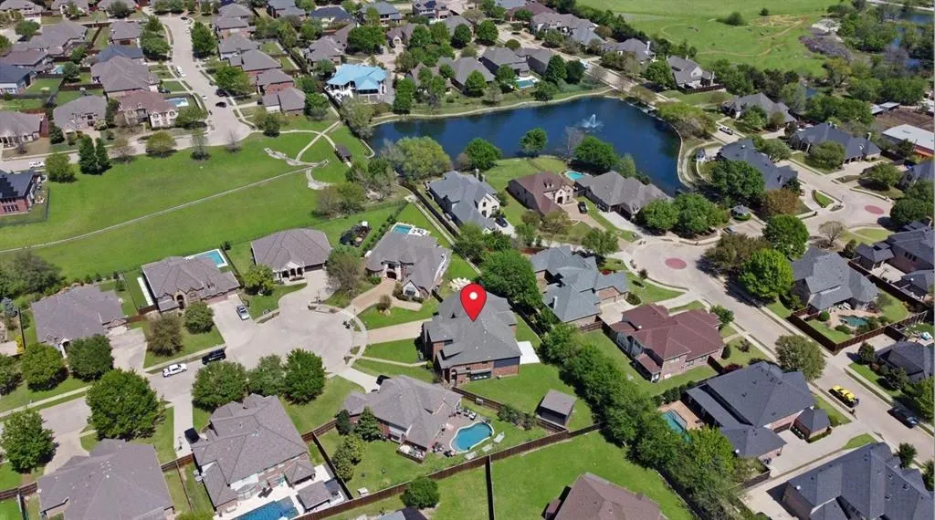 1750 Greenwood Court