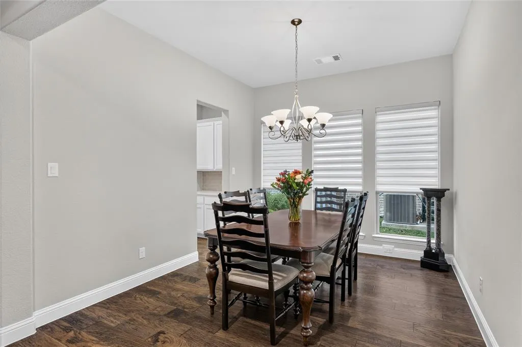 14027 Wheatfield Lane