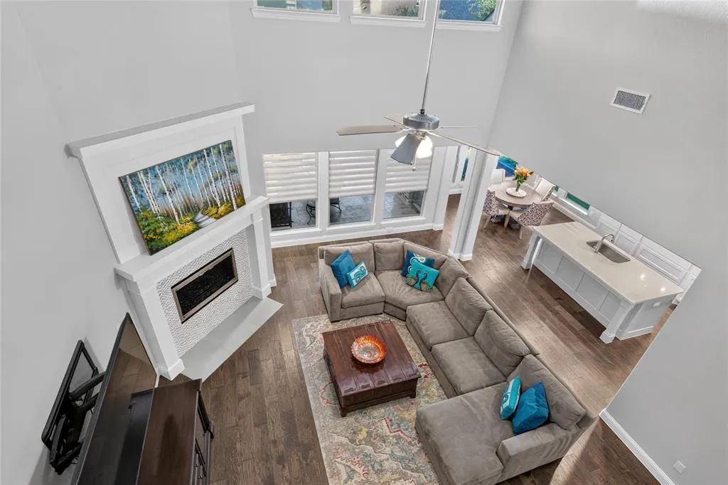 14027 Wheatfield Lane
