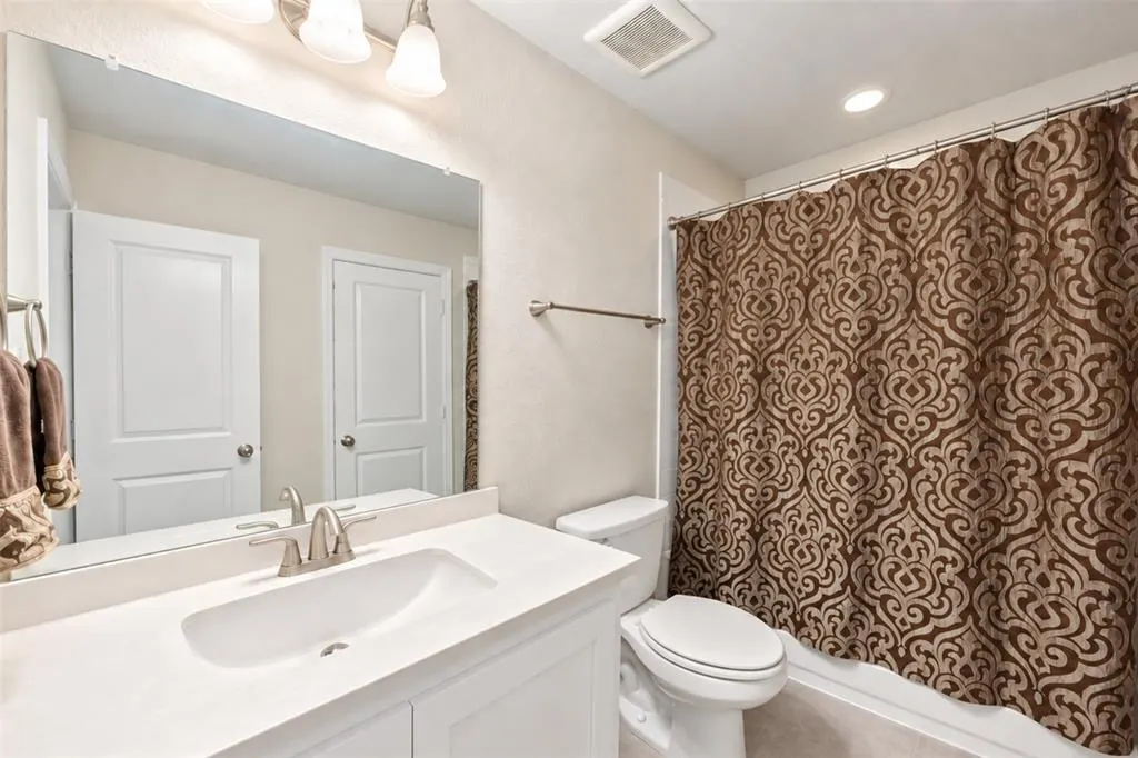 14027 Wheatfield Lane