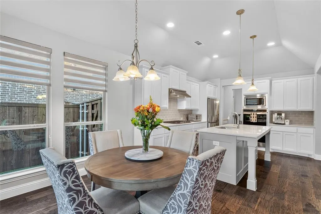 14027 Wheatfield Lane
