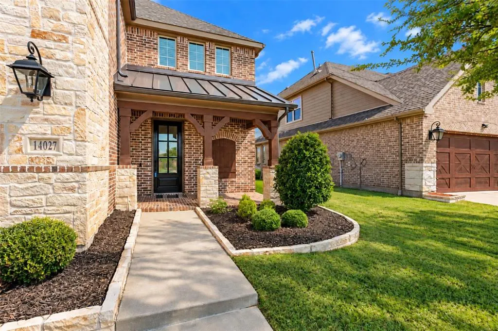 14027 Wheatfield Lane