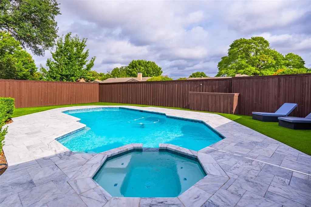 2914 Whitemarsh Circle