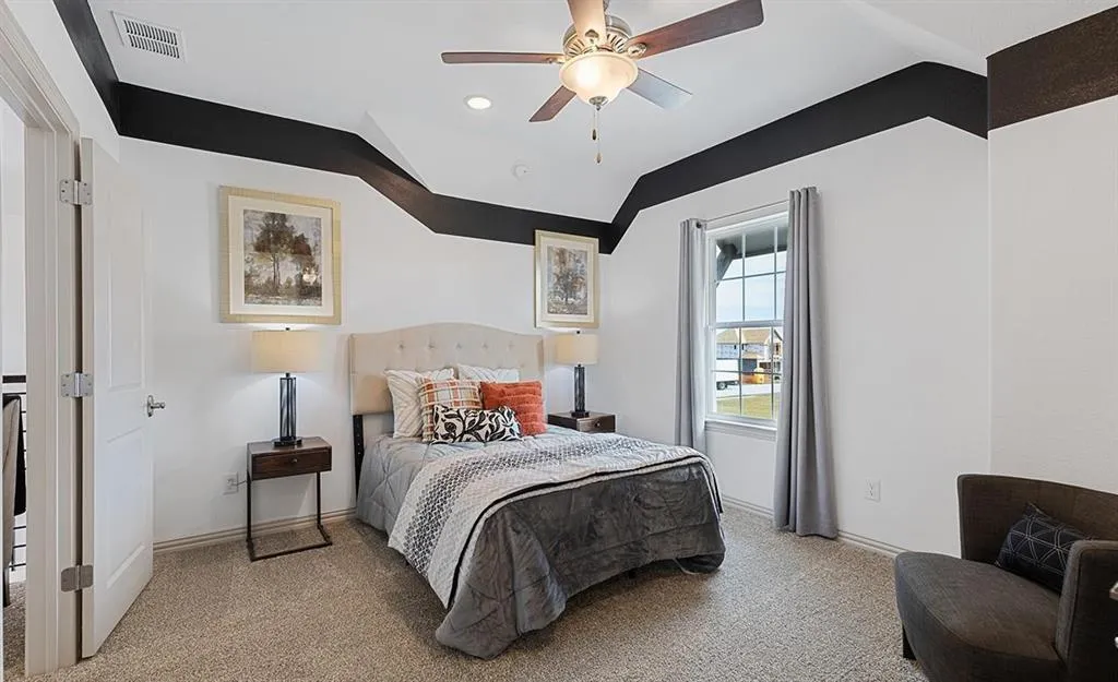 1456 Kit King Drive