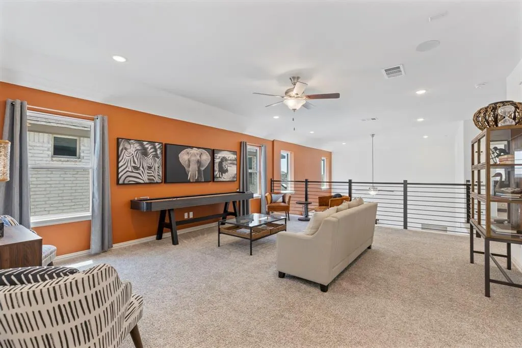 1456 Kit King Drive