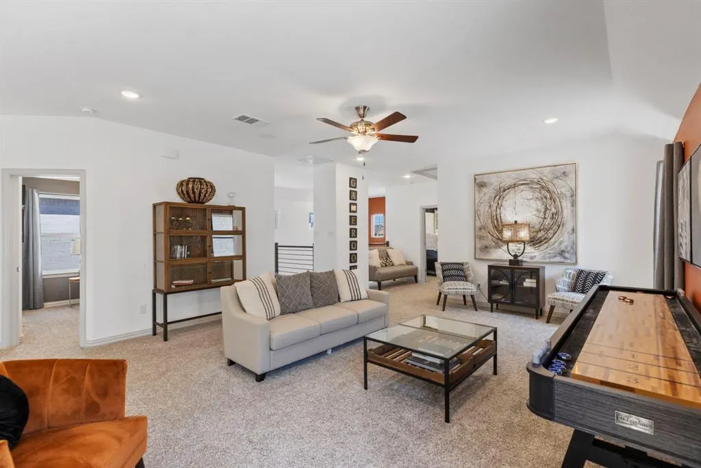 1456 Kit King Drive