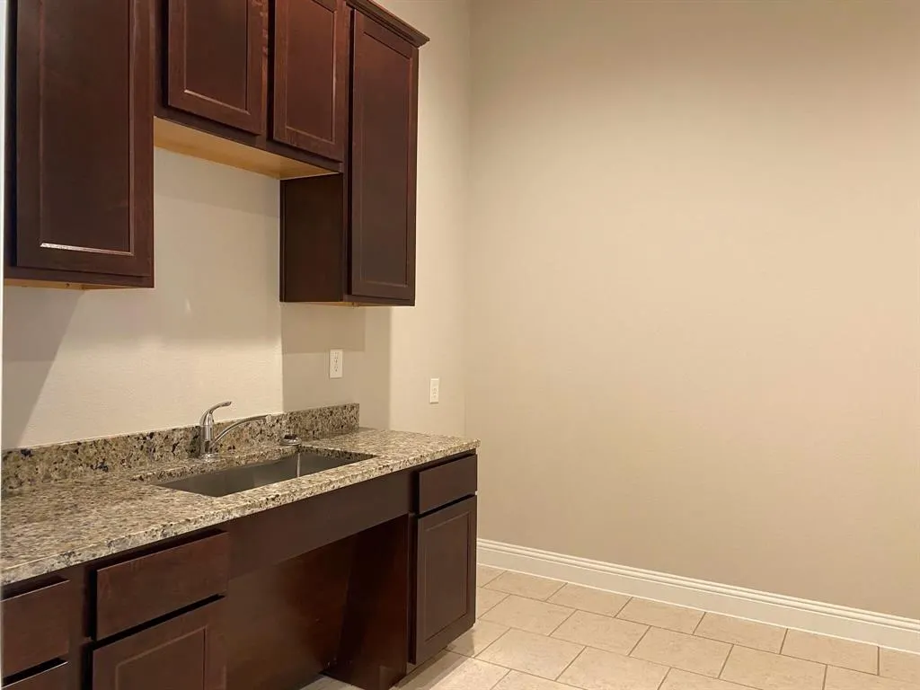 2601 Little Elm Parkway #602