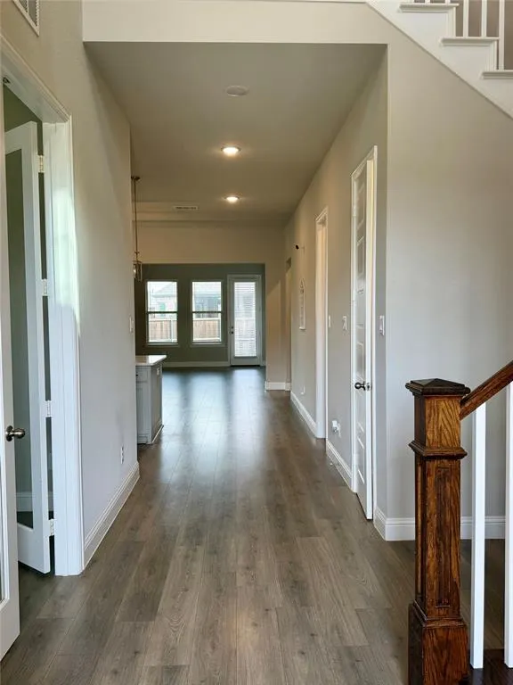 1196 Putnam Drive