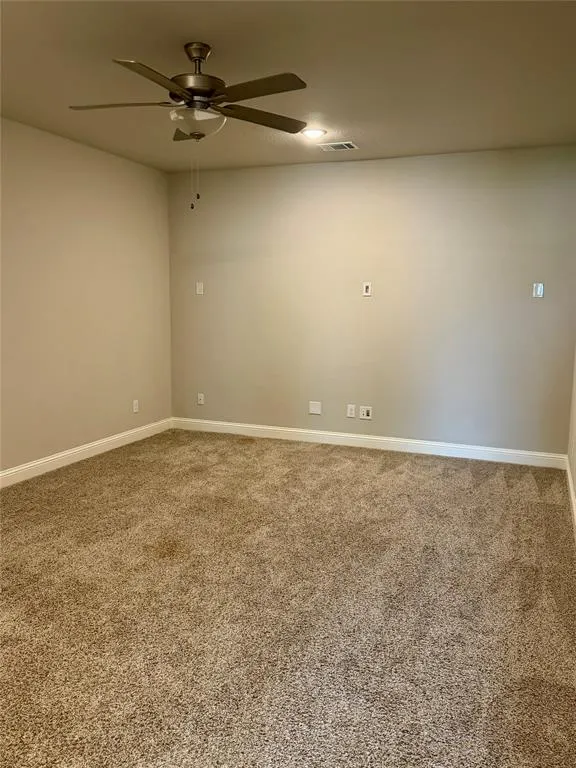 1196 Putnam Drive