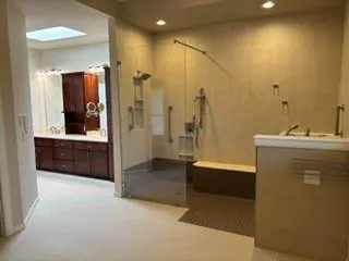 7905 Rimrock Circle