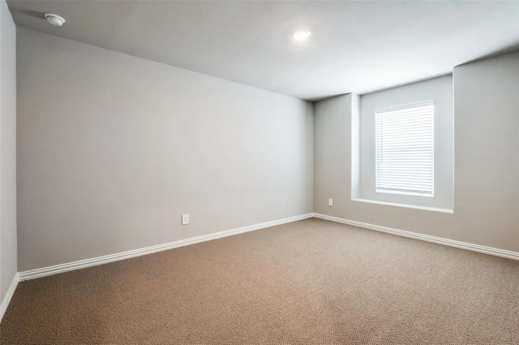 602 Ezra Lane
