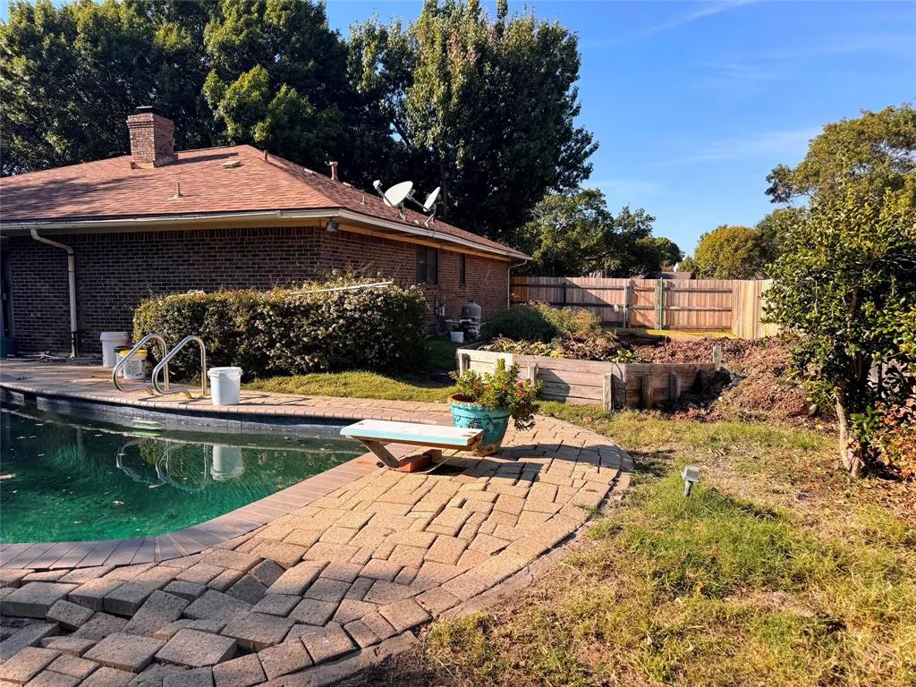 18 Walnut Creek Place