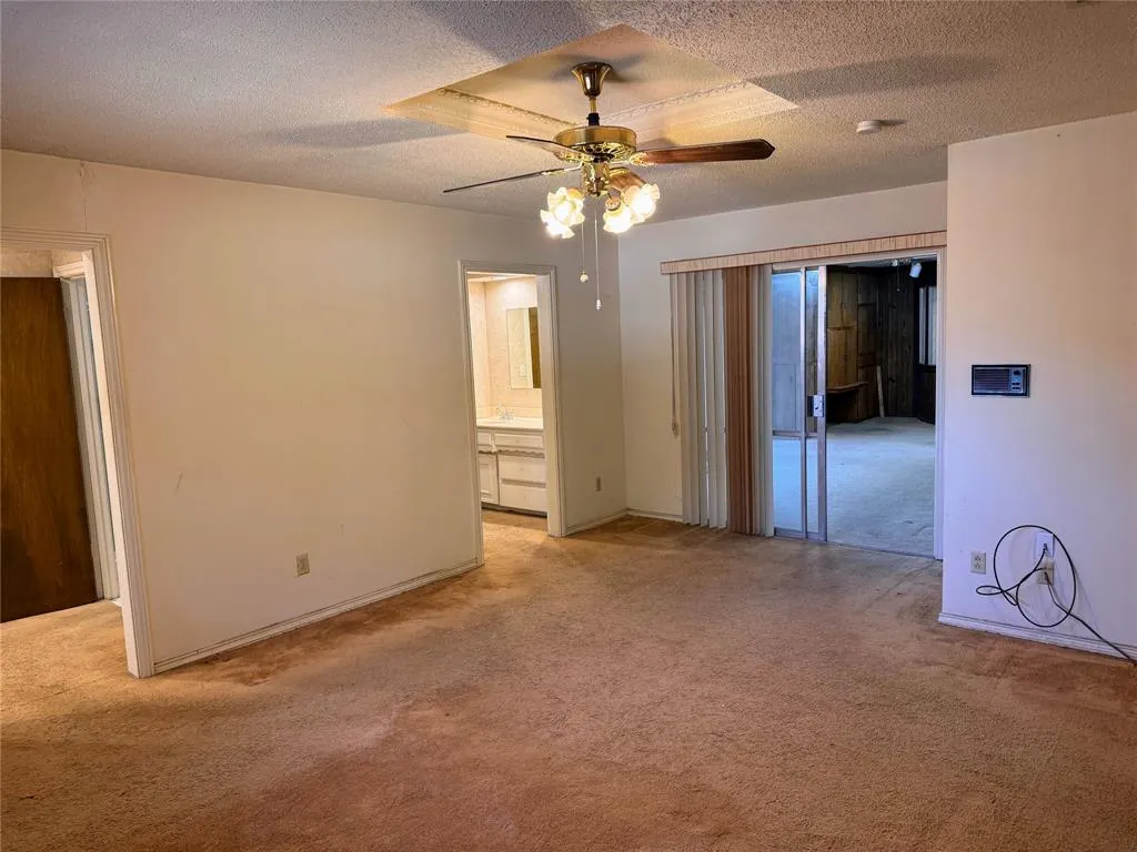 18 Walnut Creek Place