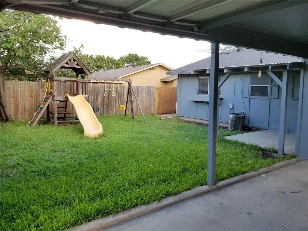 933 Meadow Mead Drive