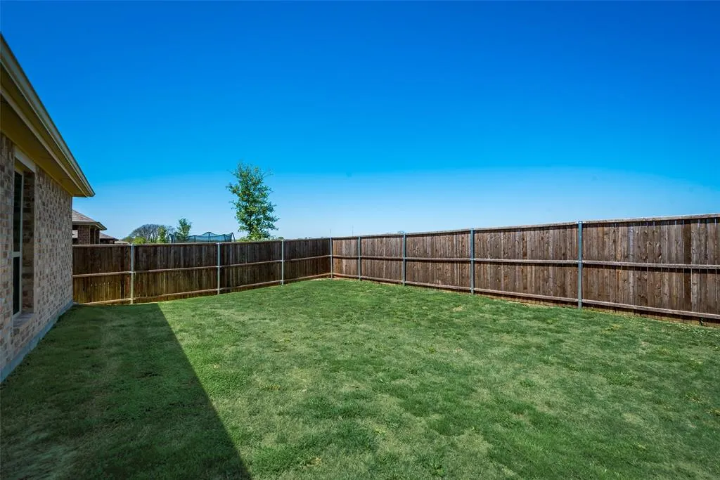 1211 Freestone Drive
