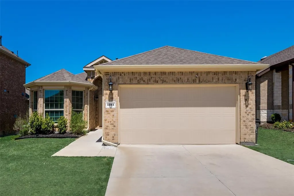 1211 Freestone Drive