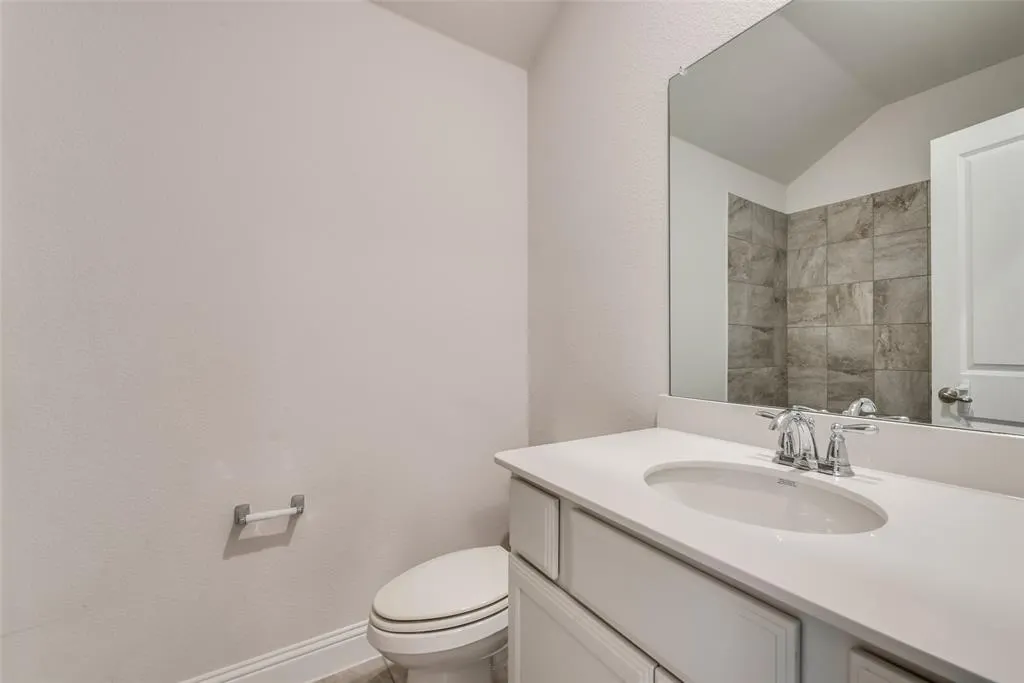 1211 Freestone Drive