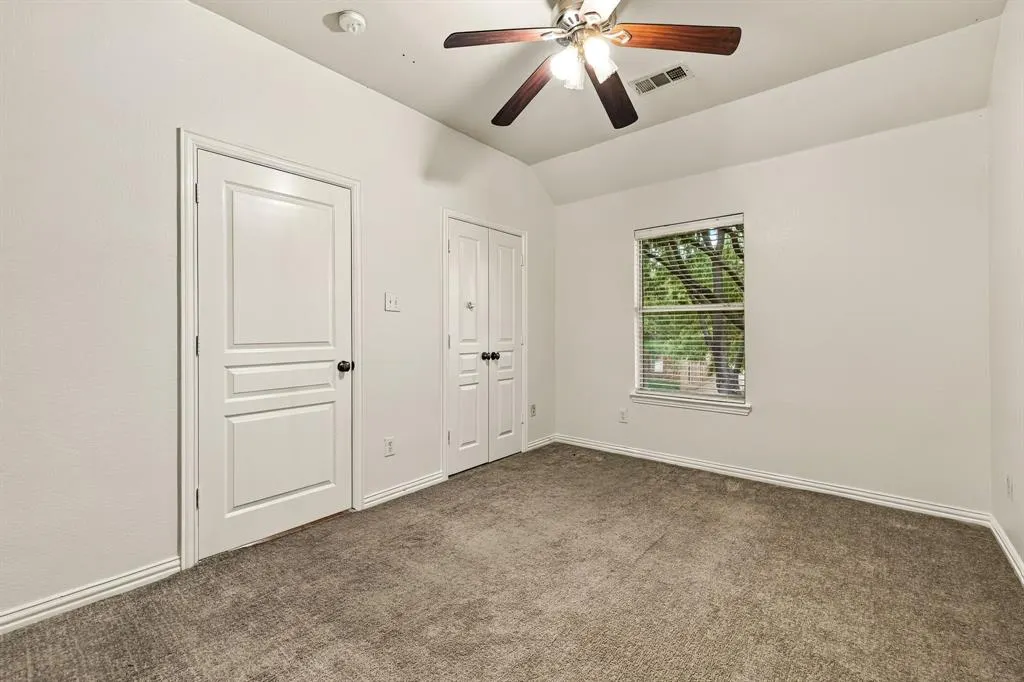 11124 Oliver Lane