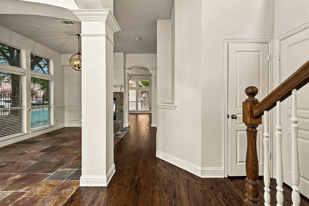 11124 Oliver Lane
