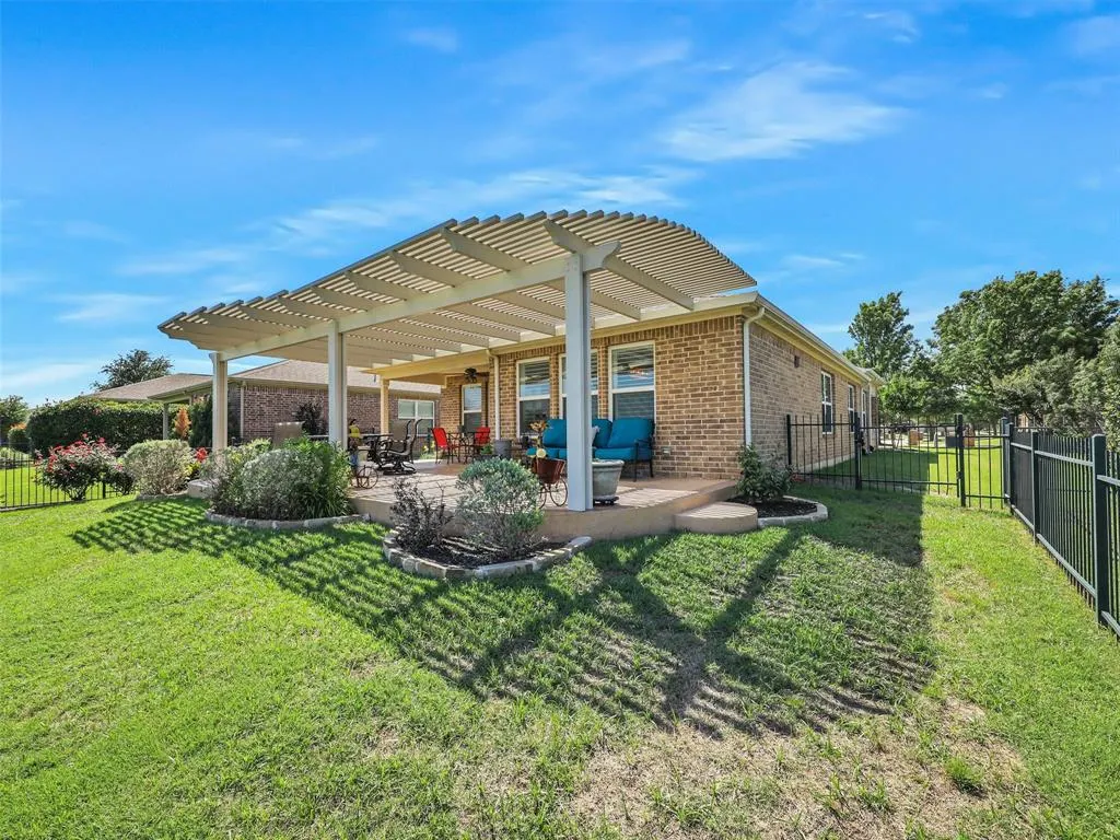 7470 Birmingham Forest Drive
