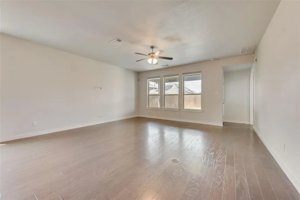 1617 Spoonbill Drive