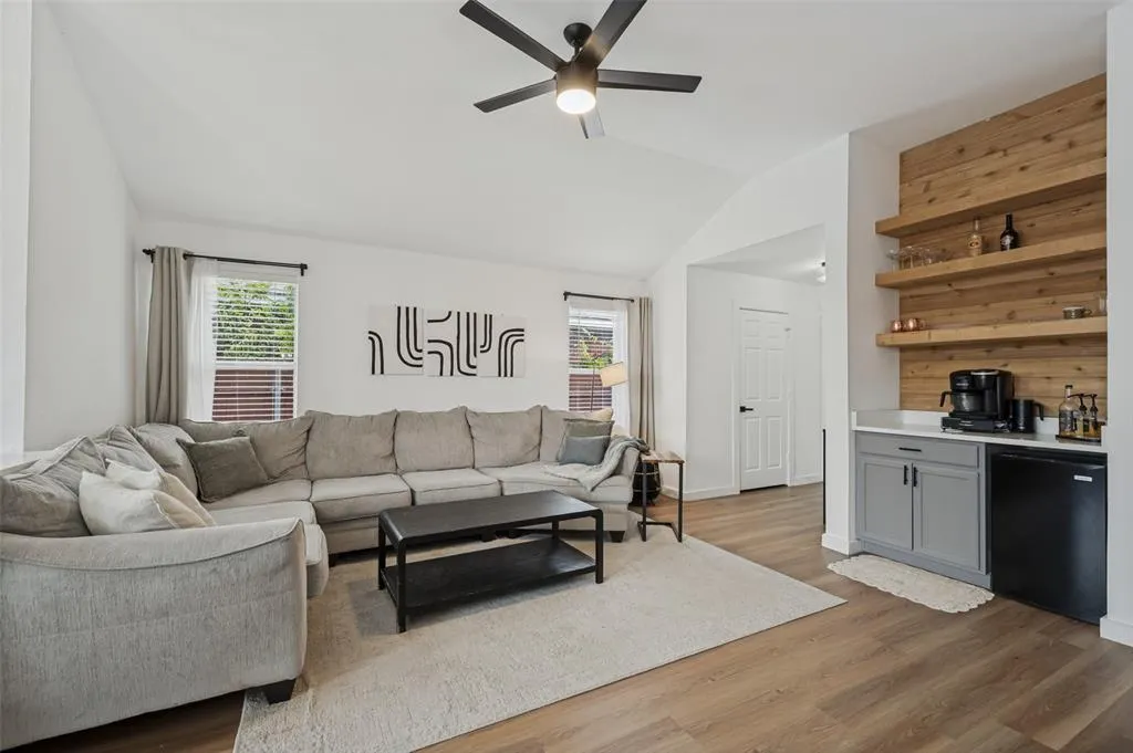 1063 Port Sullivan Drive