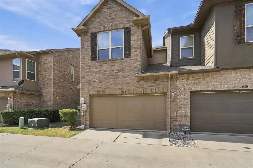 931 Whitehall Drive