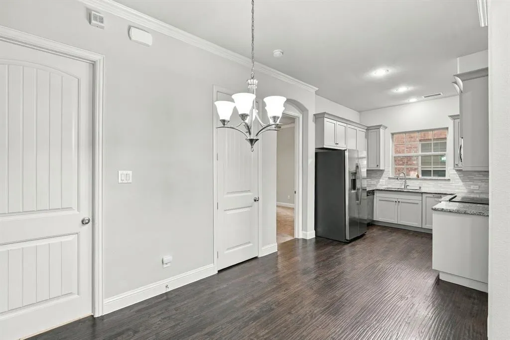 931 Whitehall Drive
