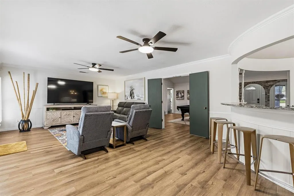2904 Foxboro Drive