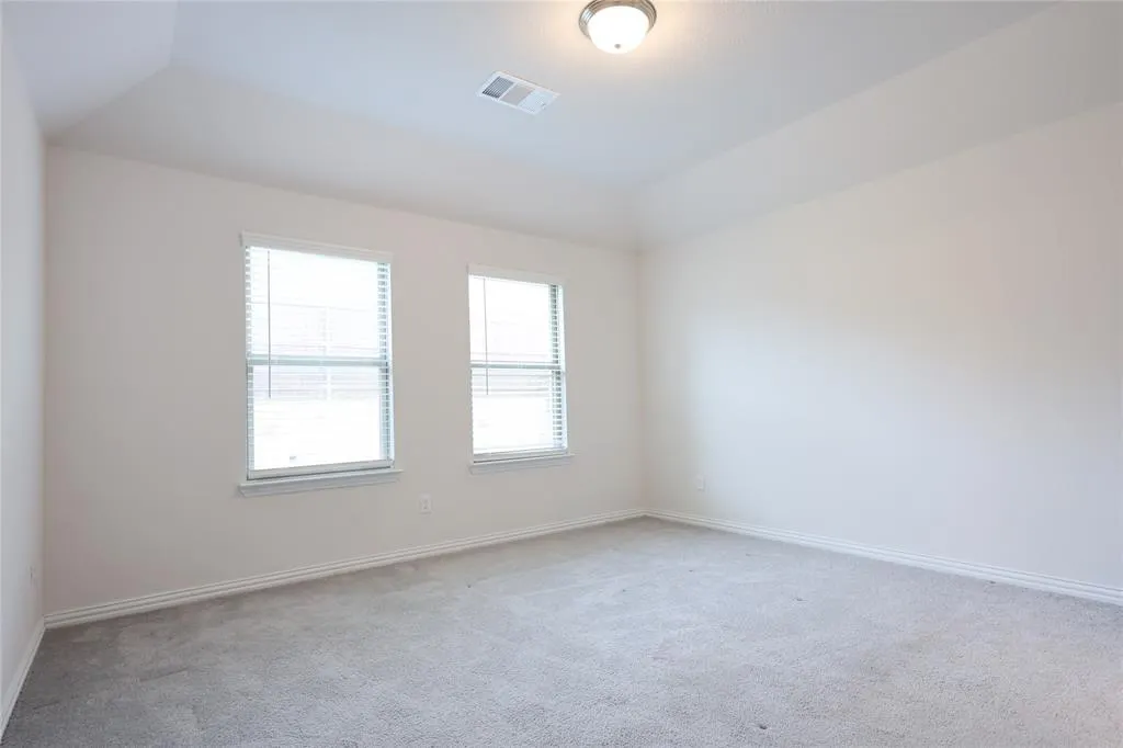 4012 Mockingbird Lane
