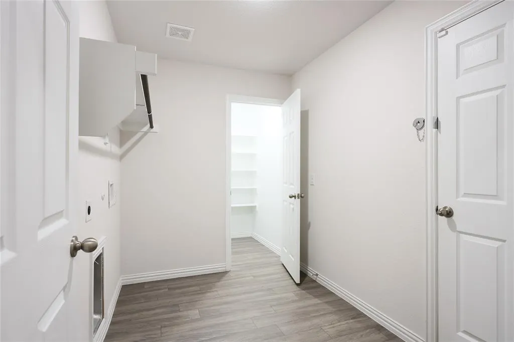 4012 Mockingbird Lane