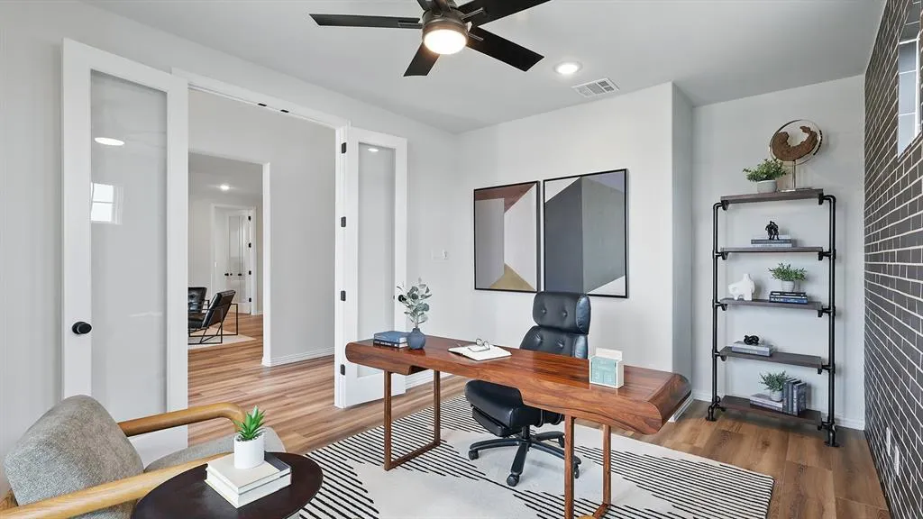 1316 Huntington Drive
